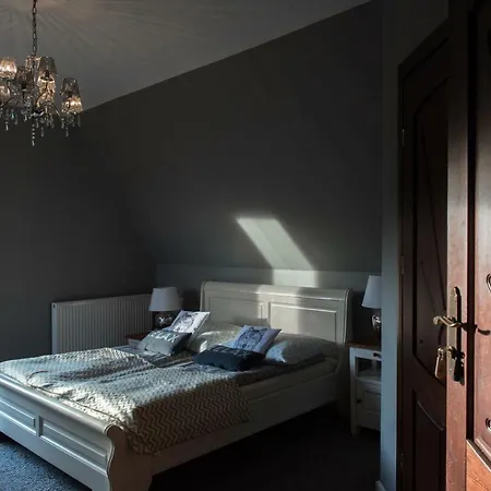 Goralski Dwor 3* ドゥシュニキ・ズドルイ