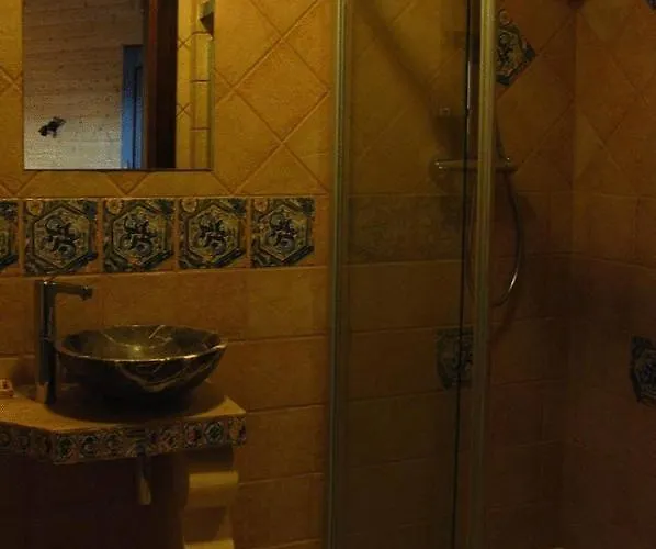 Goralski Dwor Bed & Breakfast 3*